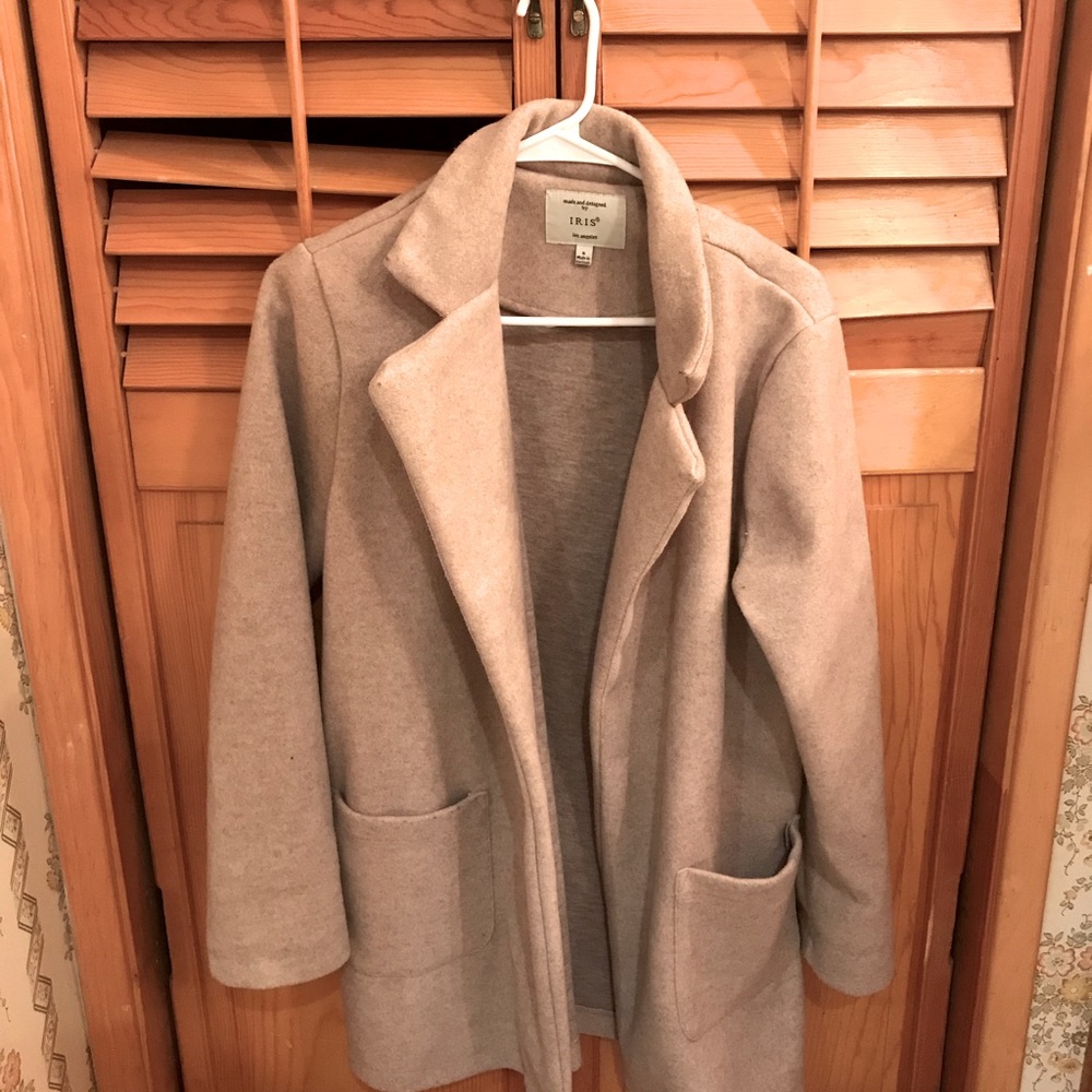 Iris coat